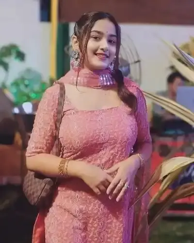 Call Girls Medinipur Cash On Delivery