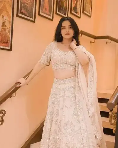 Escort Medinipur